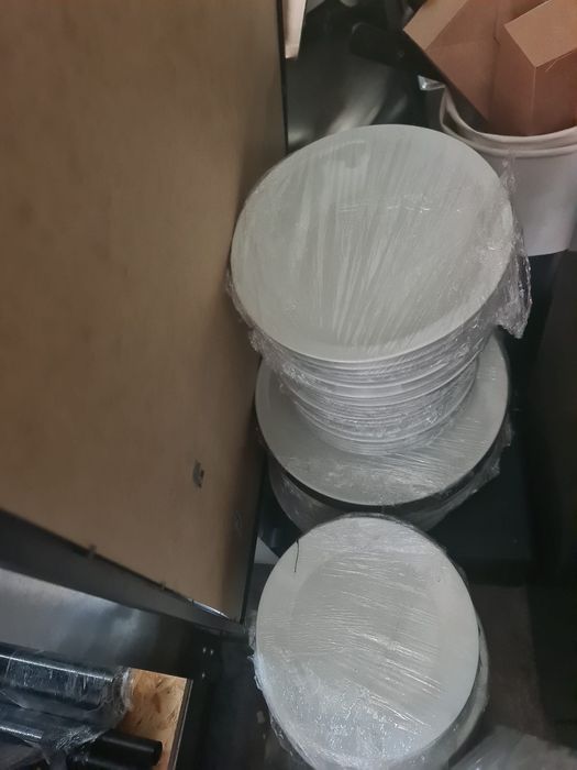 Sprzęt i wyposażenie do restauracji  i domu