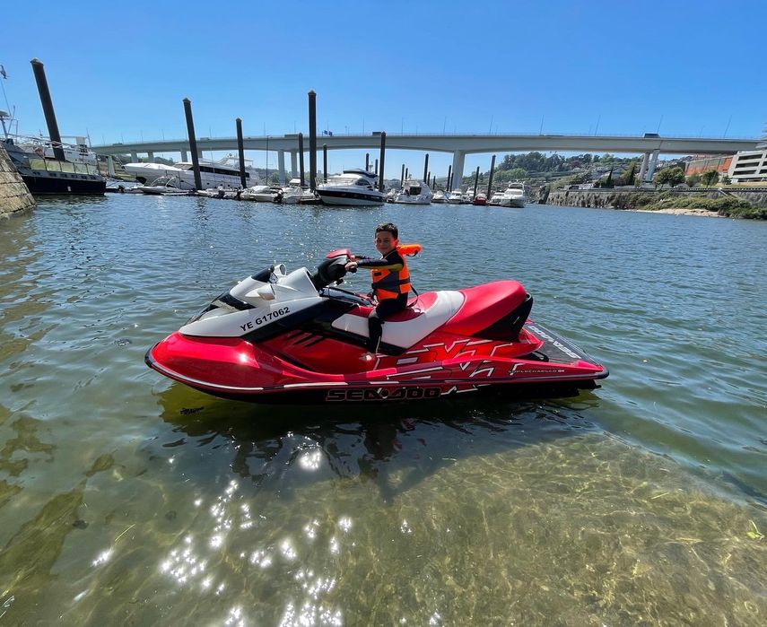 Mota de água SeaDoo RXT 215