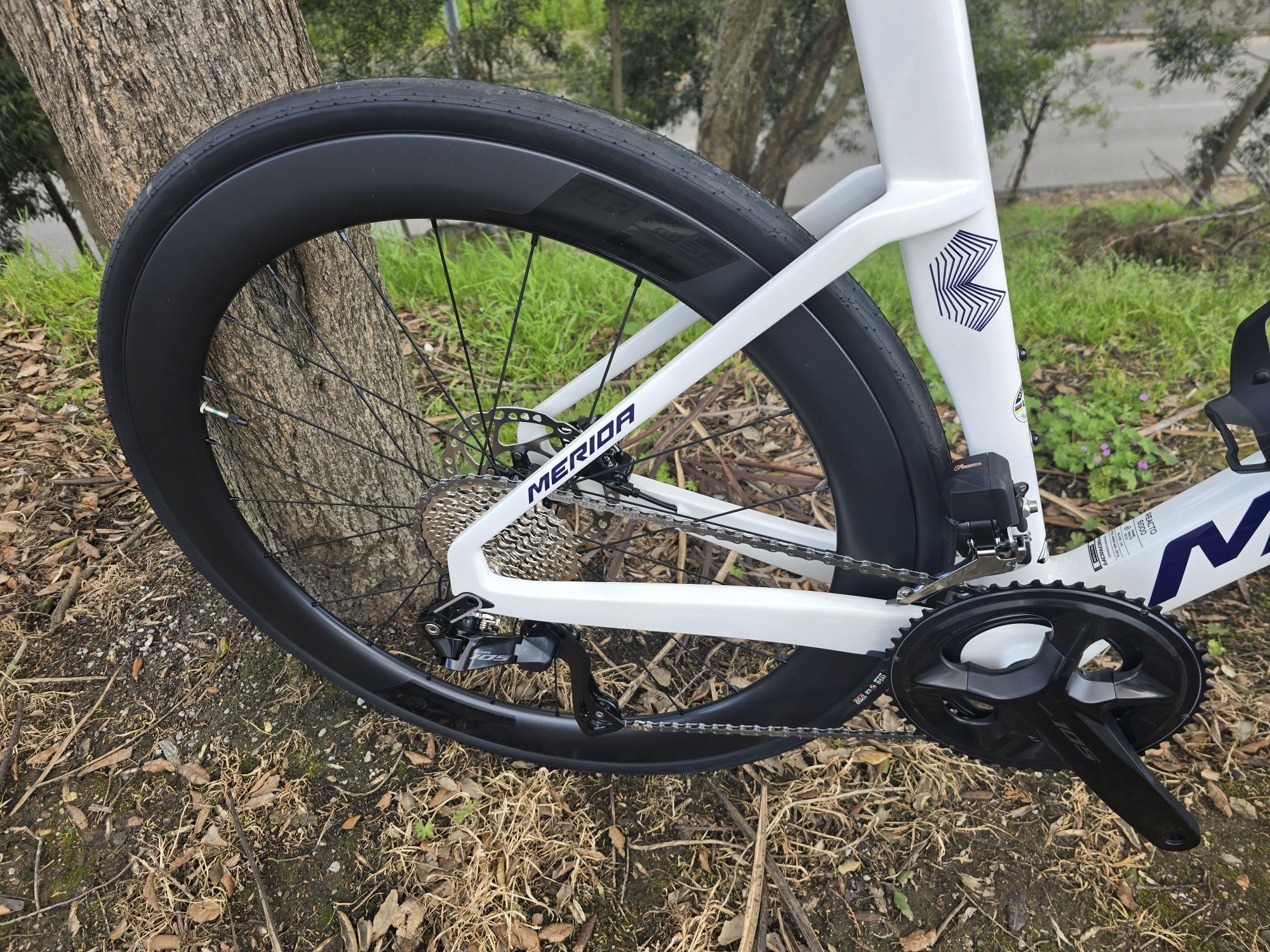 Merida reacto 6000 di2 com rodas carbono