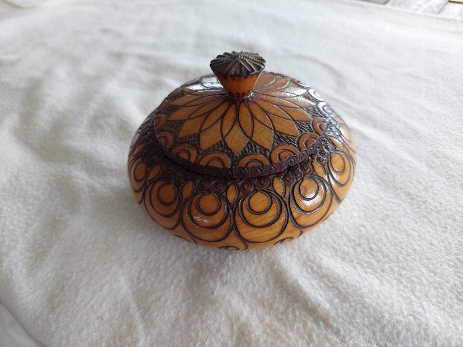 Szkatułki drewniane