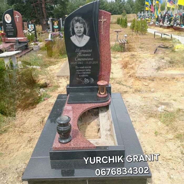 Пам'ятники з граніту від виробника