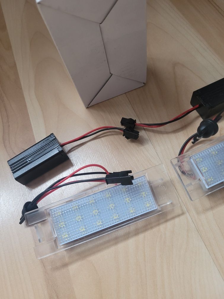 Oświetlenie tablicy rejstracyjnej LED model OR-71001 Moc 3W 12V 6500K