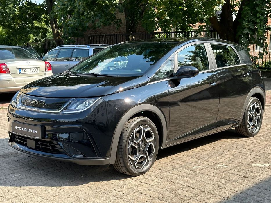 BYD Dolphin BYD Dolphin Comfort Jet Black + Urban Grey 150kW/204KM 60,4kWh