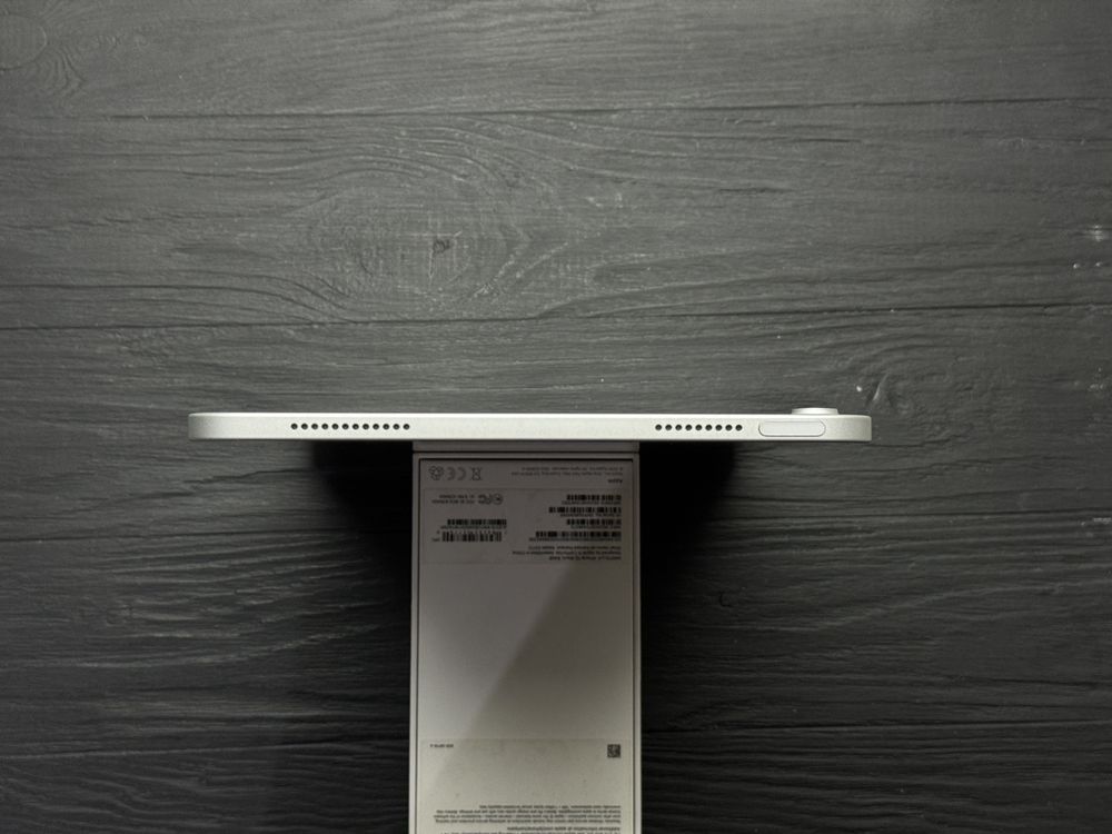 MAГAЗИН iPad 10.9 2022 64gb Wi-Fi Silver ГАРАНТИЯ/Trade-In/Bыкyп/Oбмeн