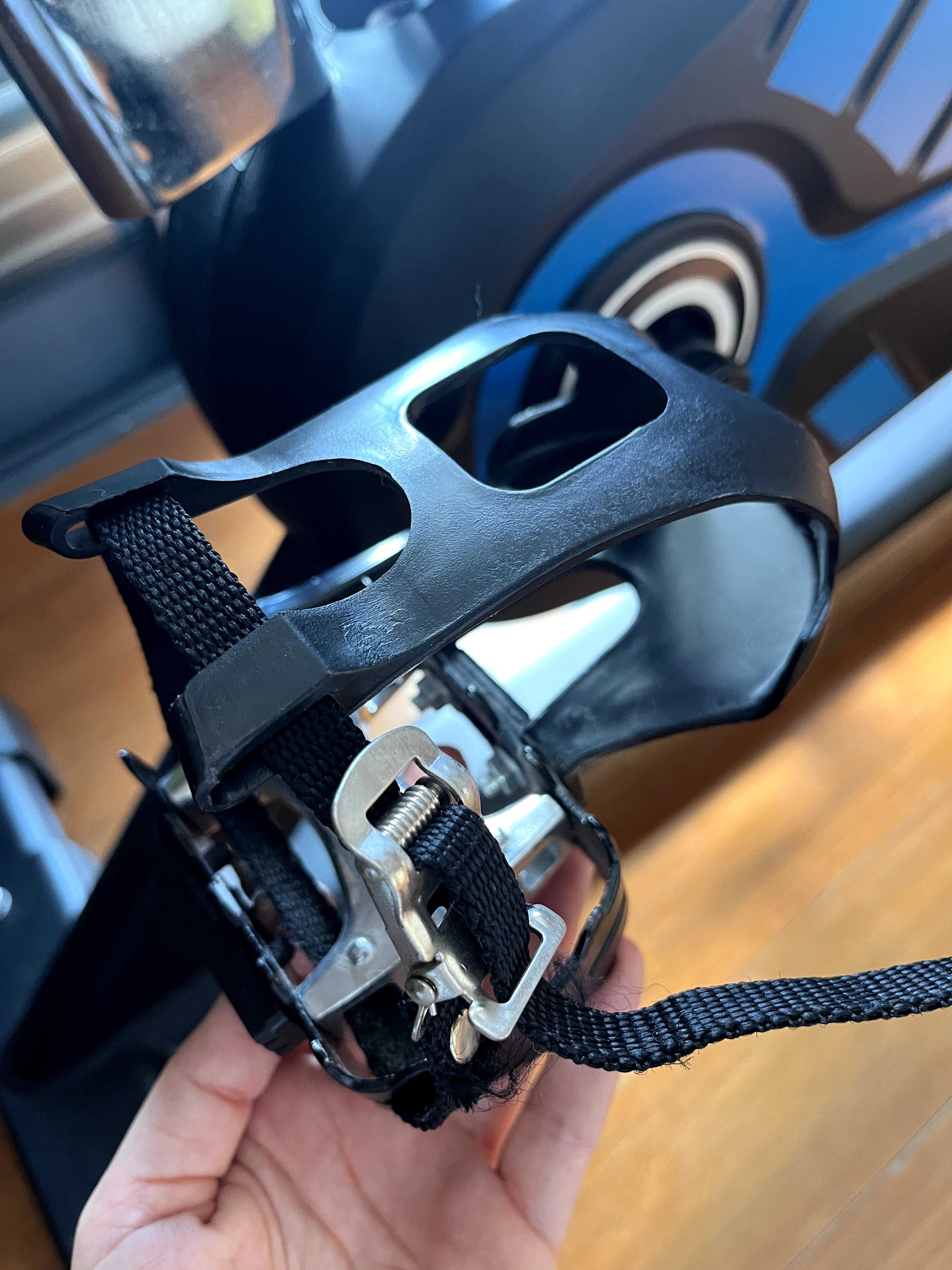 Bicicleta estática Fytter Ri-1x com capa de Selim incluída