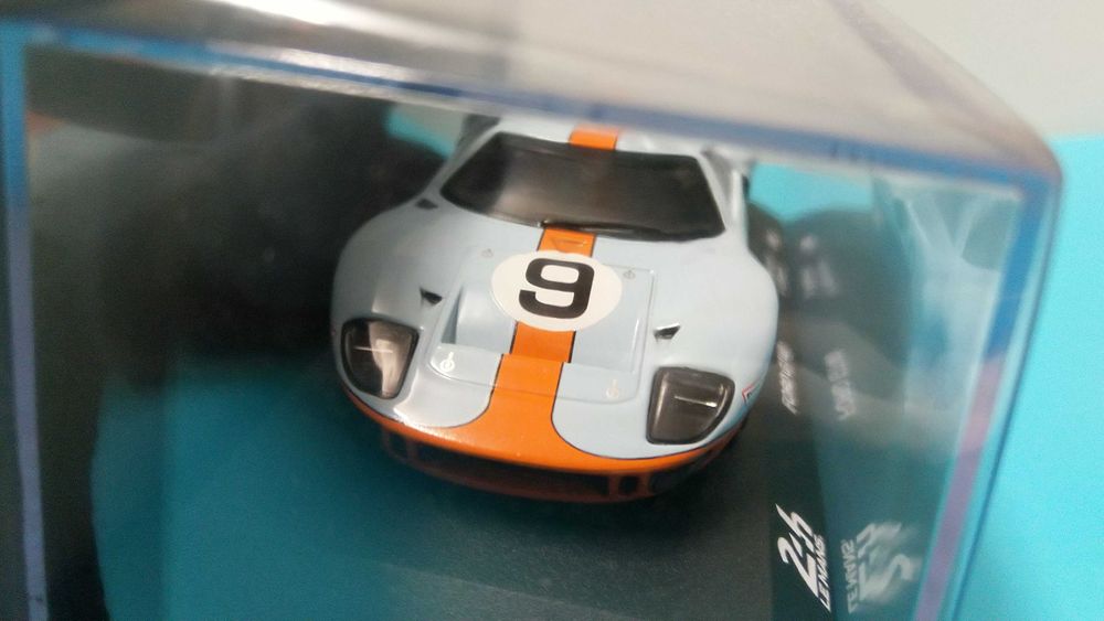 Ford GT40 #9: Vencedor 24h Le Mans 1968 - Miniatura IXO escala 1/43