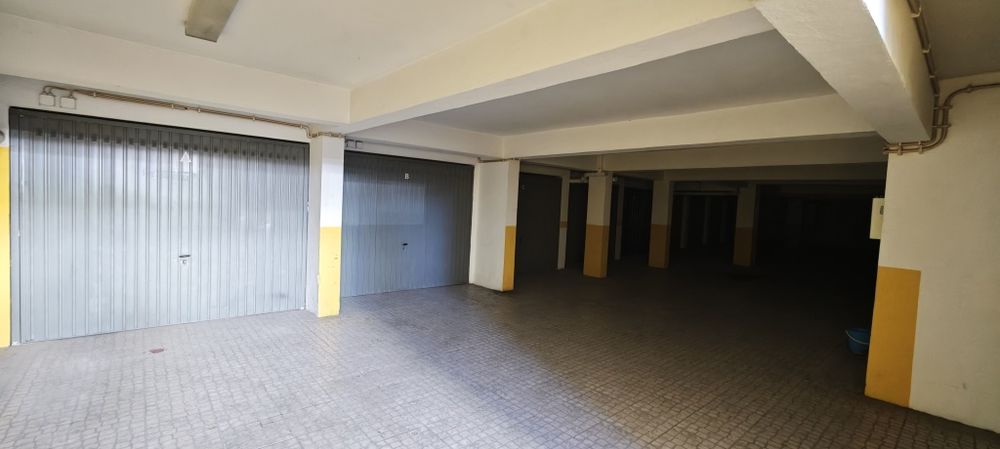 Alugo garagem Pinhal Novo