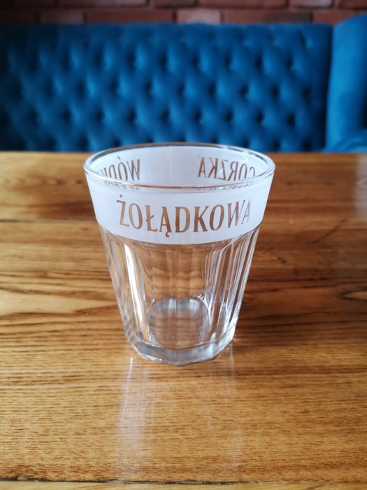 6 x  firmowe kieliszki/literatki z napisem "Wódka Żołądkowa"  100ml