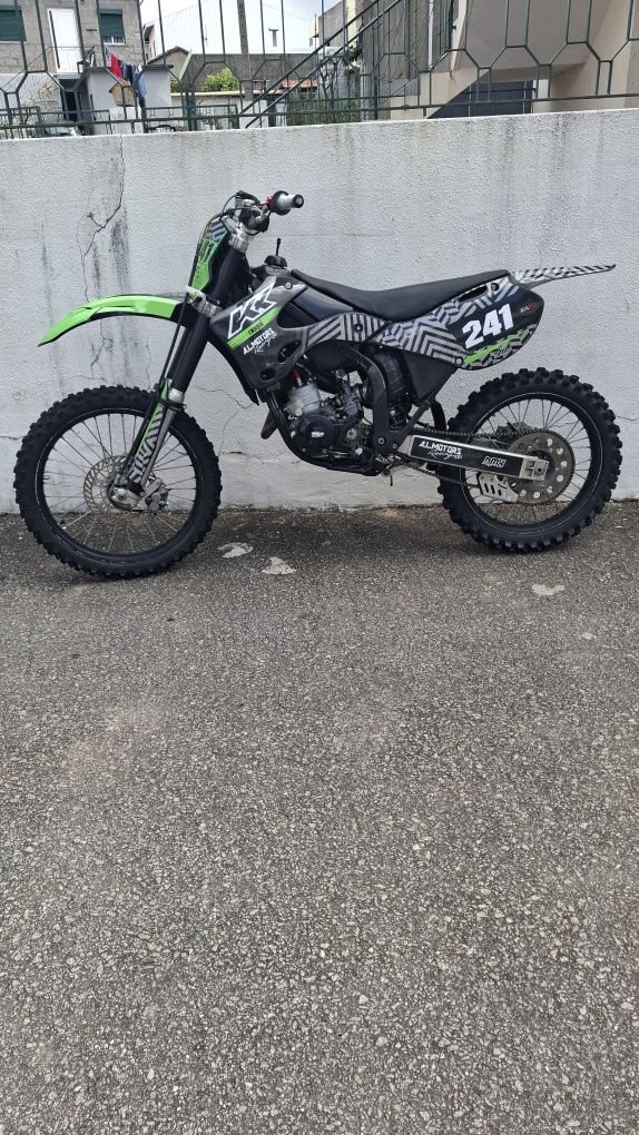 Kawasaki KX Motor Derbi 50cc
