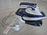 Żelazko Tefal bezprzewodowe ze stacją  FV9965GO