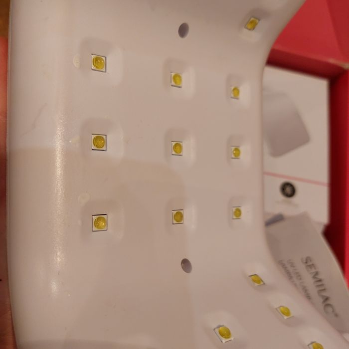 Zestaw Semilac z lampa hybrydowa + 5 lakierow One Step