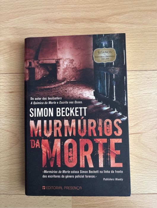 Murmúrios da morte” de Simon Beckett