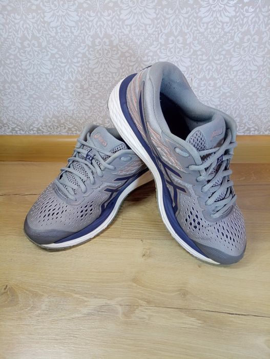 Кросівки ASICS gel cumulus 21, 40 розмір 25,5 см.