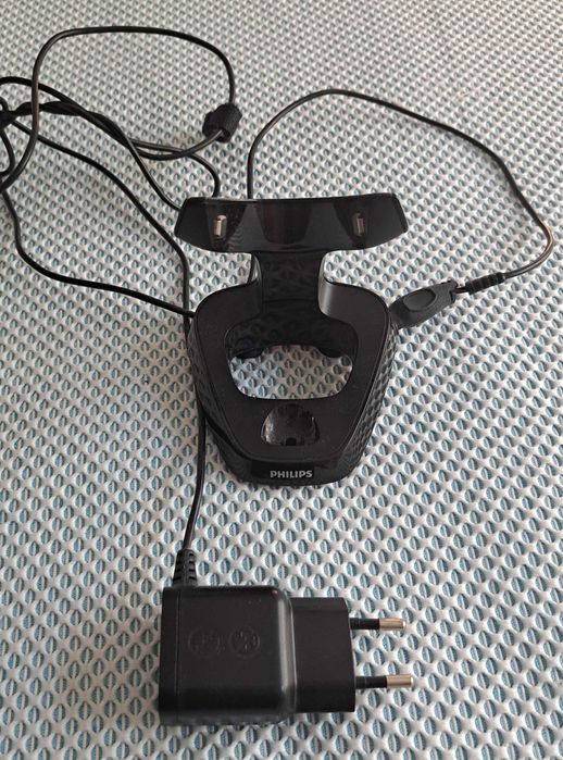 Carregador Philips HQ8505 15V 5,4W - Para máquina de barbear
