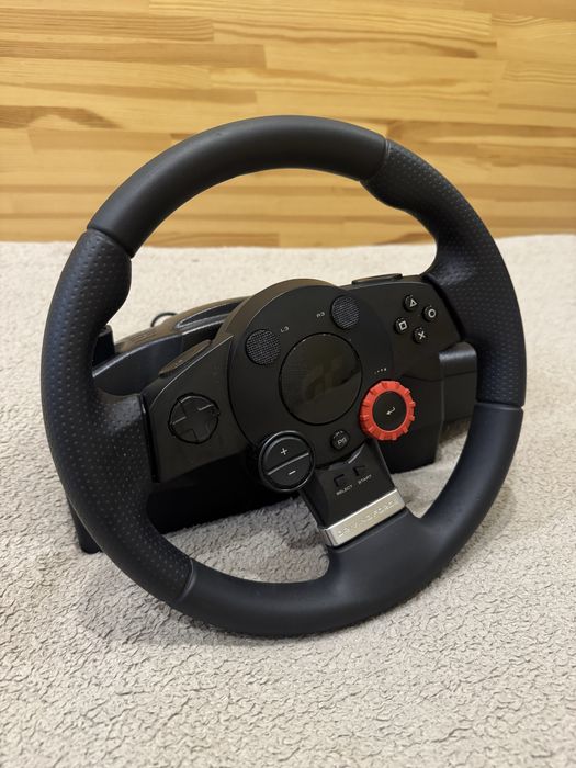 Відмінний стан! Ігрове кермо Logitech Driving Force gt
