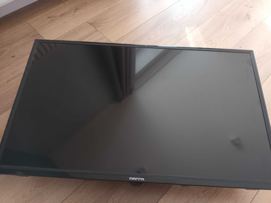 Telewizor smart tv 32"Manta