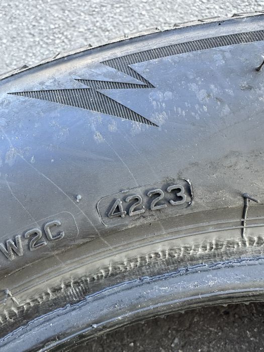Шини 205 65 16 95H Bridgestone Blizzak LM005 комплект