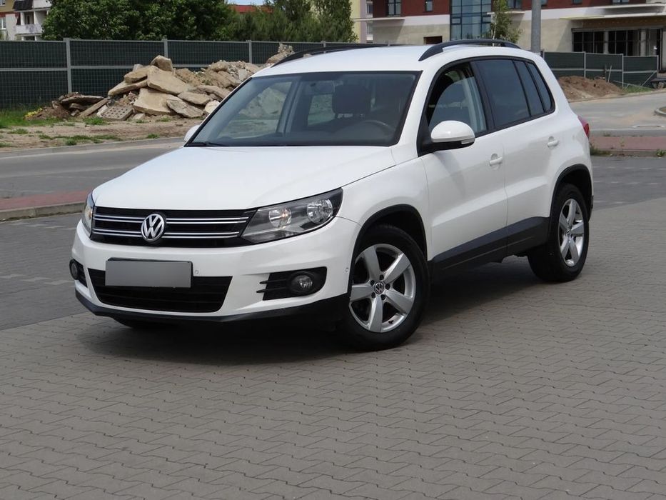 Volkswagen Tiguan bardzo zadbany, kupiony w Polskim salonie