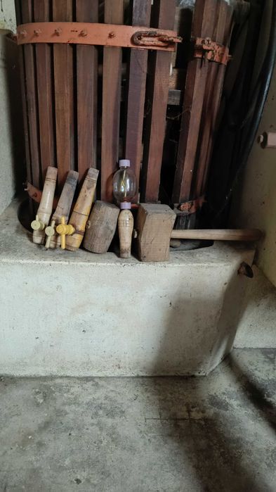 Torneiras em madeira para pipos