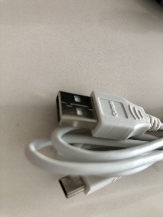 Diversos cabos USB