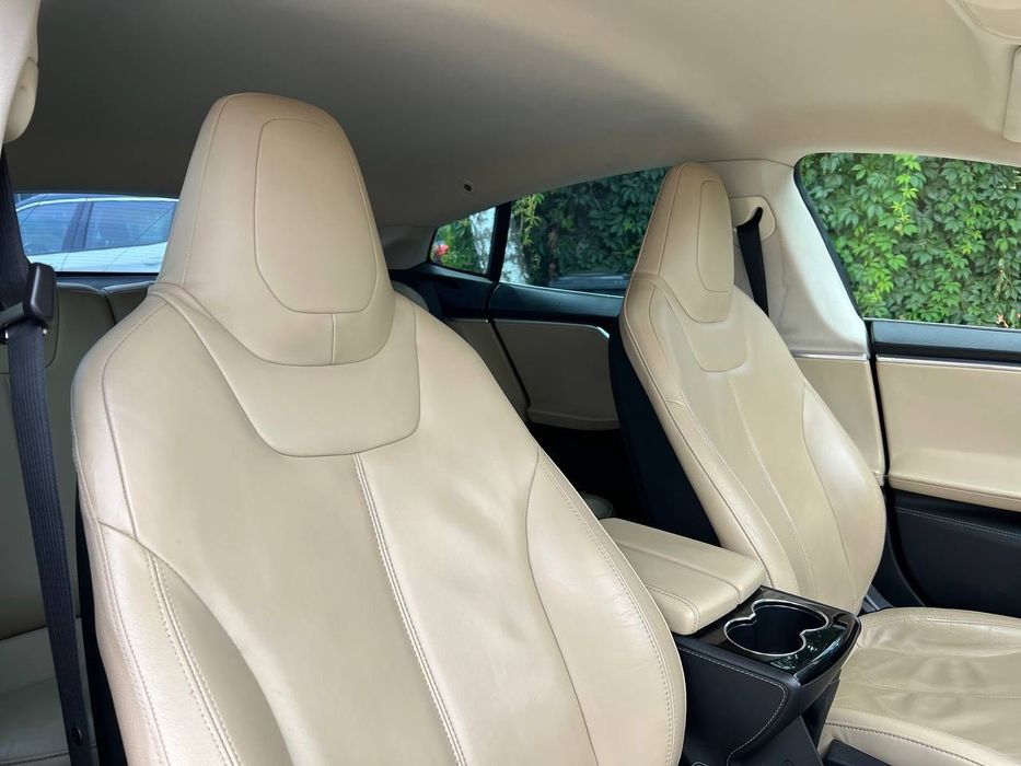 Tesla Model S!! В кредит БЕЗ АВАНСУ