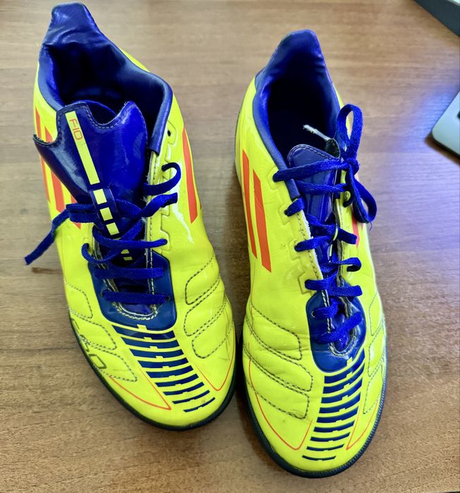 Футбольні сороконіжки ADIDAS
