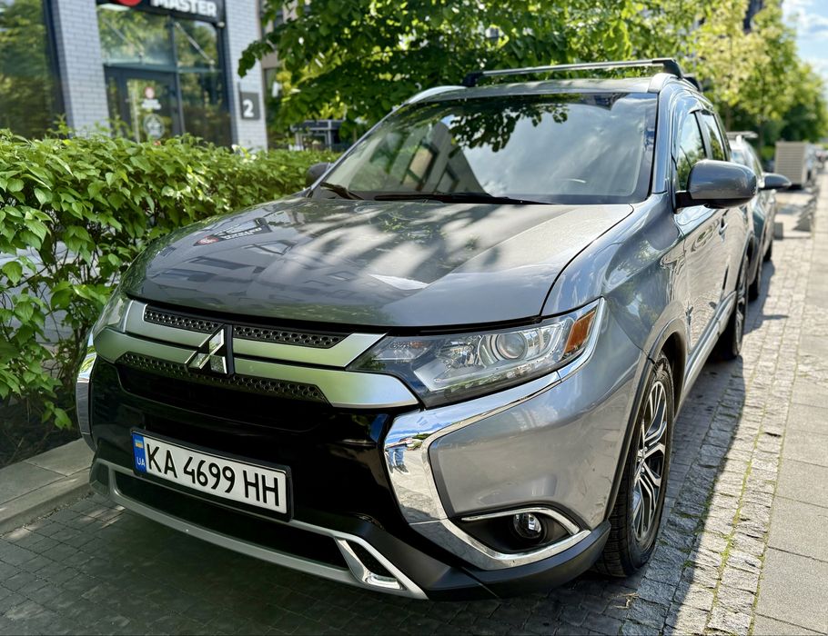 Mitsubishi Outlander 2017, 3.0 Touring Edition