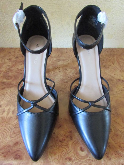 Czółenka ANNA FIELD Roz. 37