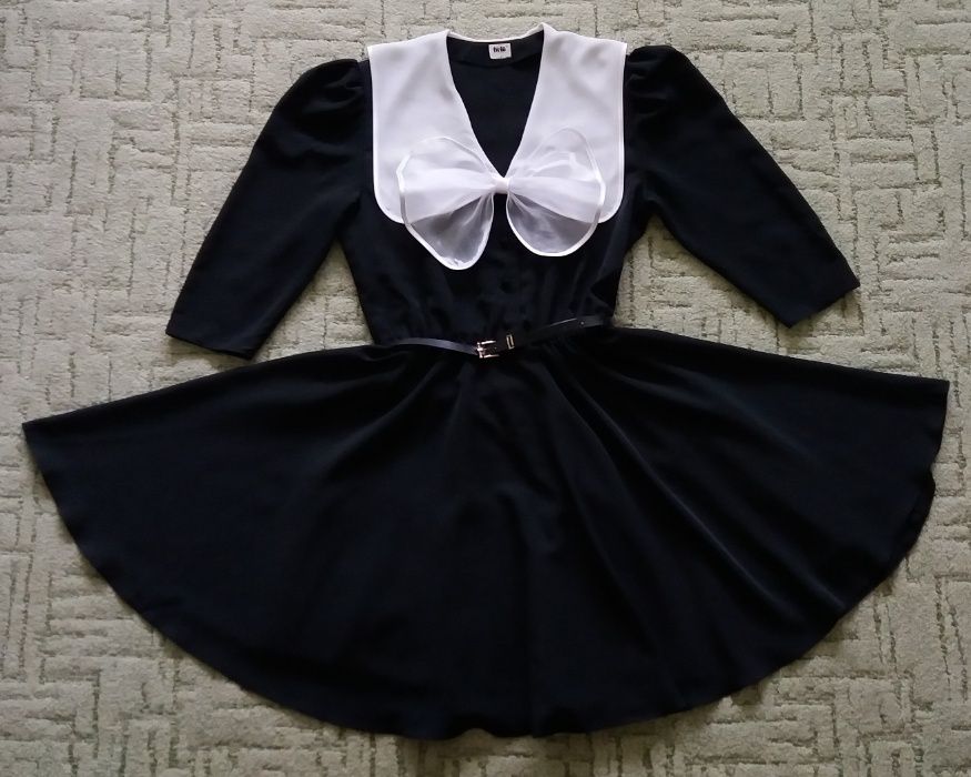 Sukienka czarna, galowa, rozmiar S/L.