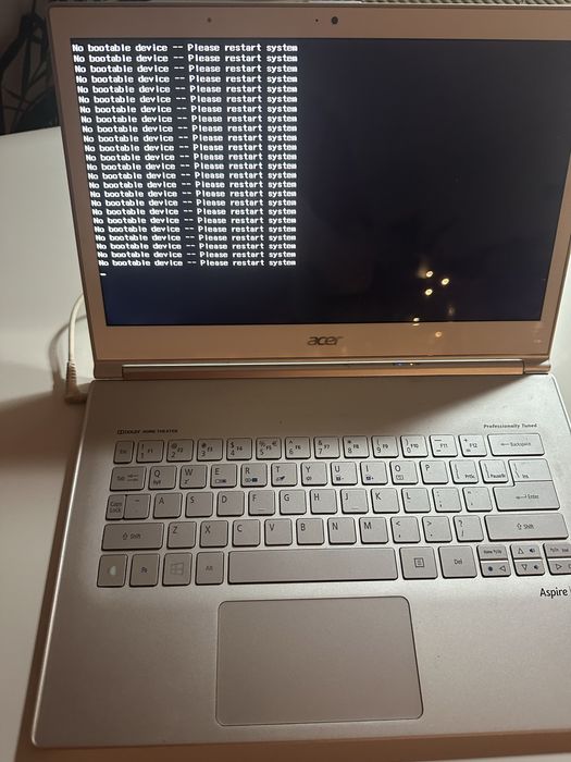 Acer Aspire A7 laptop