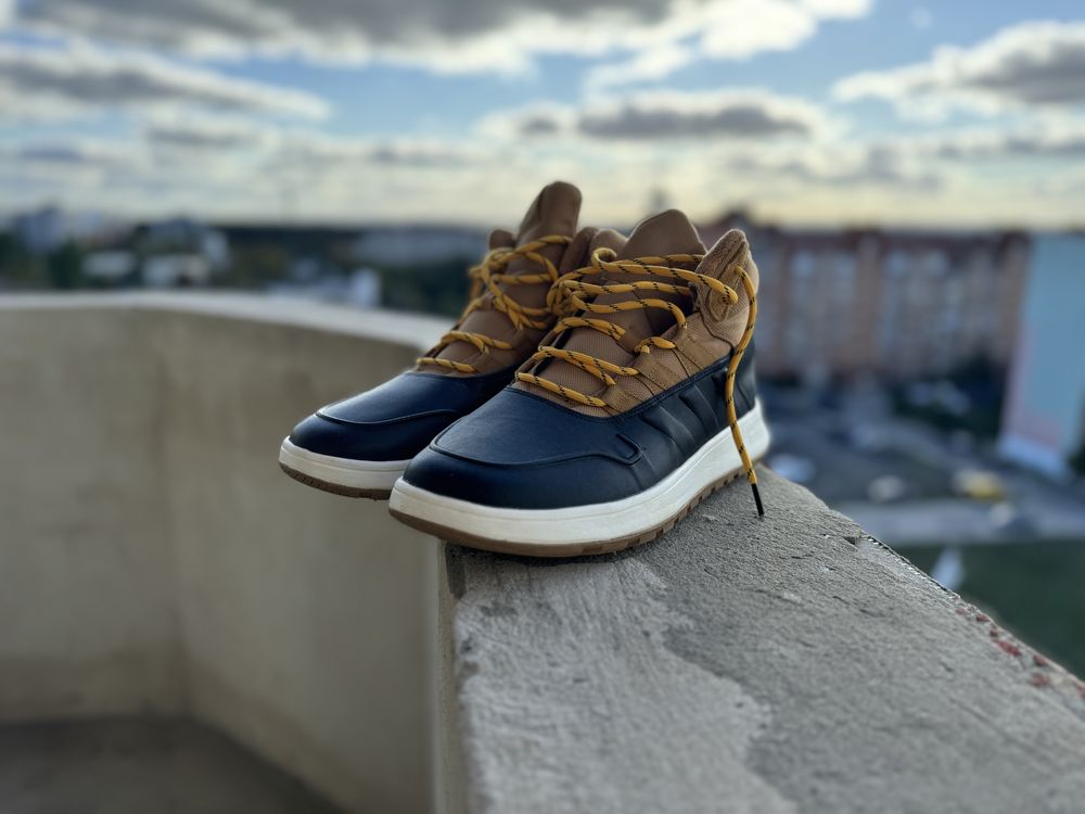 Зимні кросівки адідас, боти,adidas.
