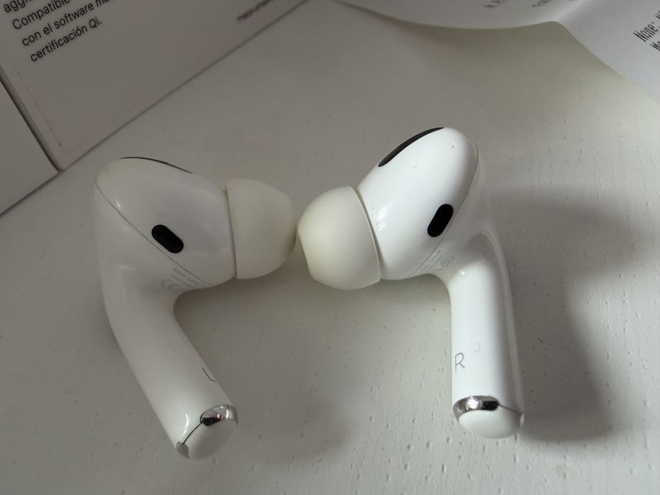 AirPods Pro 1 A2084, A2083