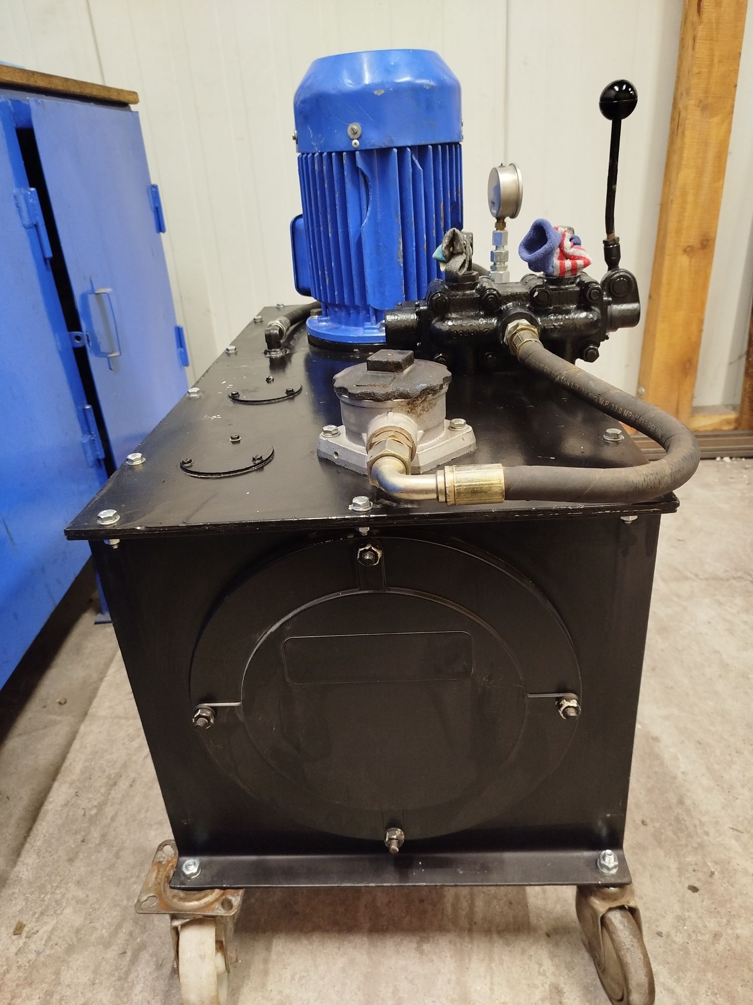 Stacja hydrauliczna 5,5 kW 250 bar