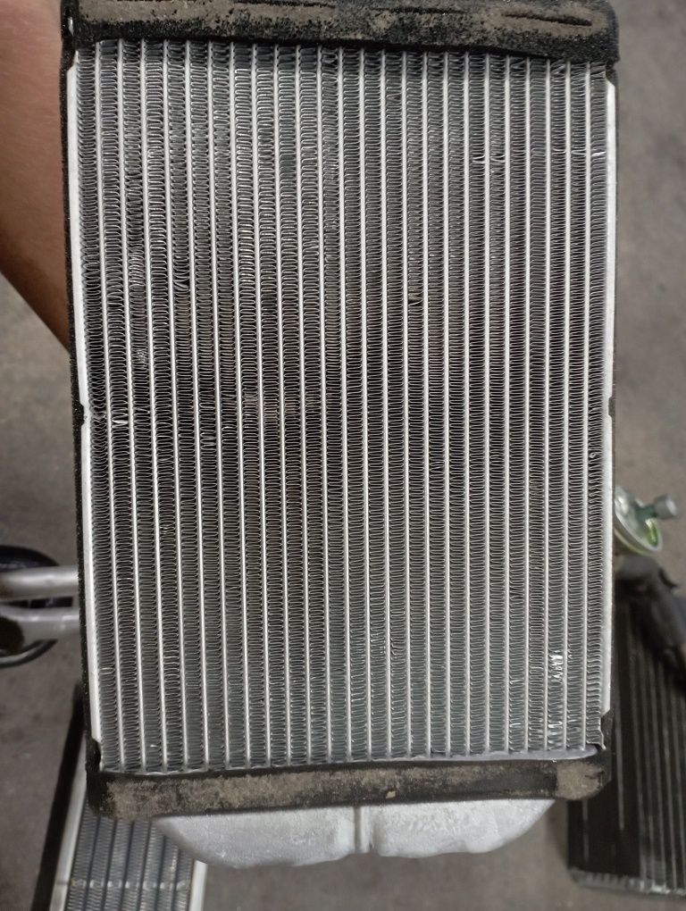 Пічка радіатори/привода/резистор пічки- Audi A6C5