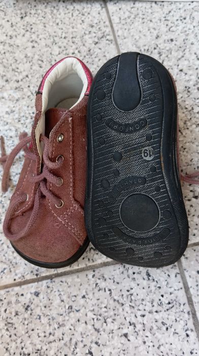 Botas de menina tamanho 19