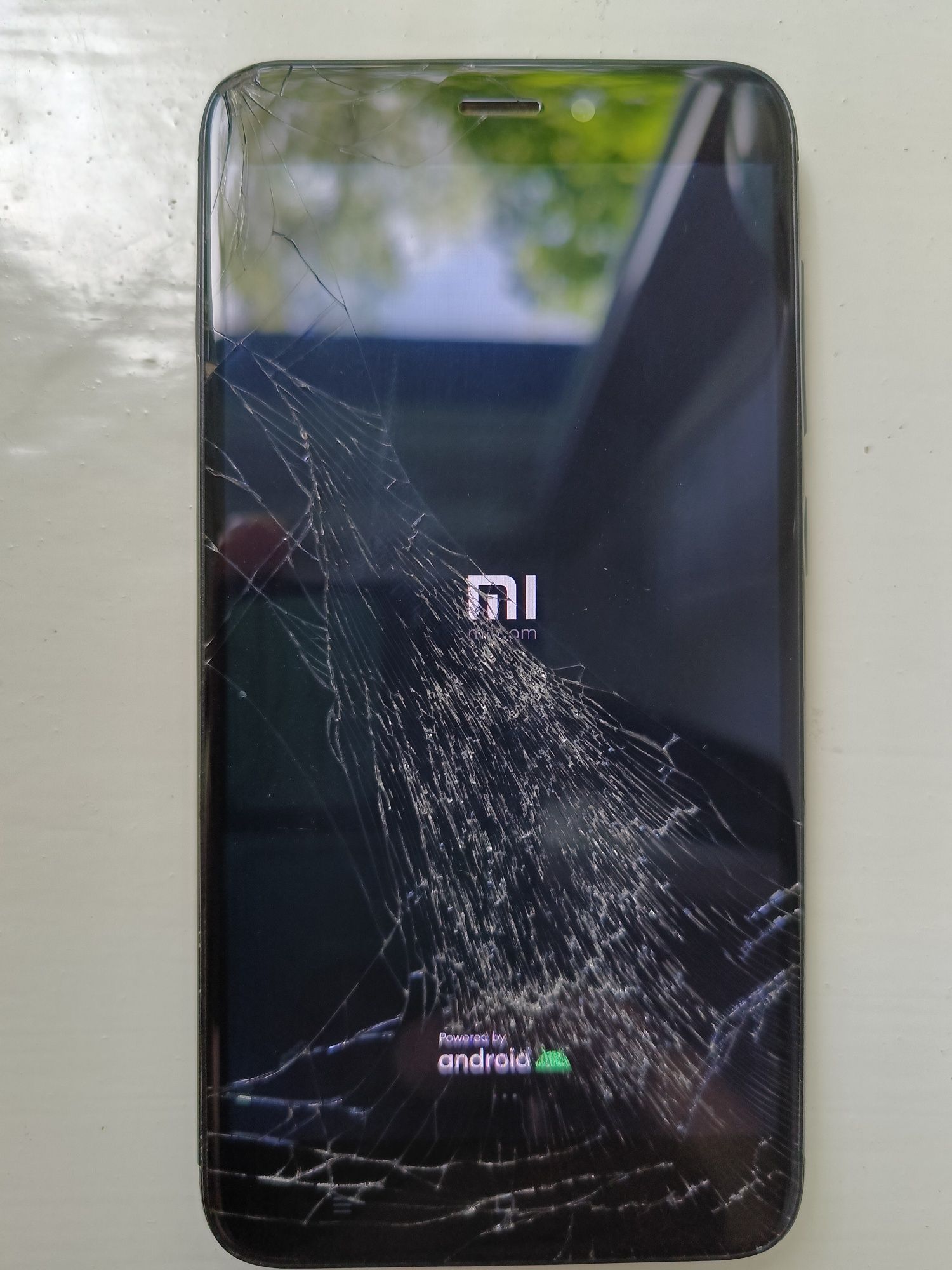 Продам  XIAOMI  REDMI 4x
