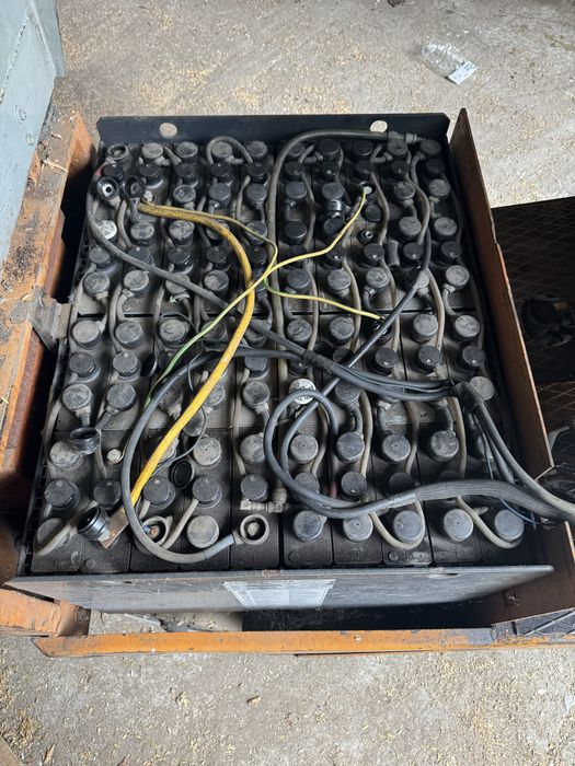 Wózek widłowy elektryczny