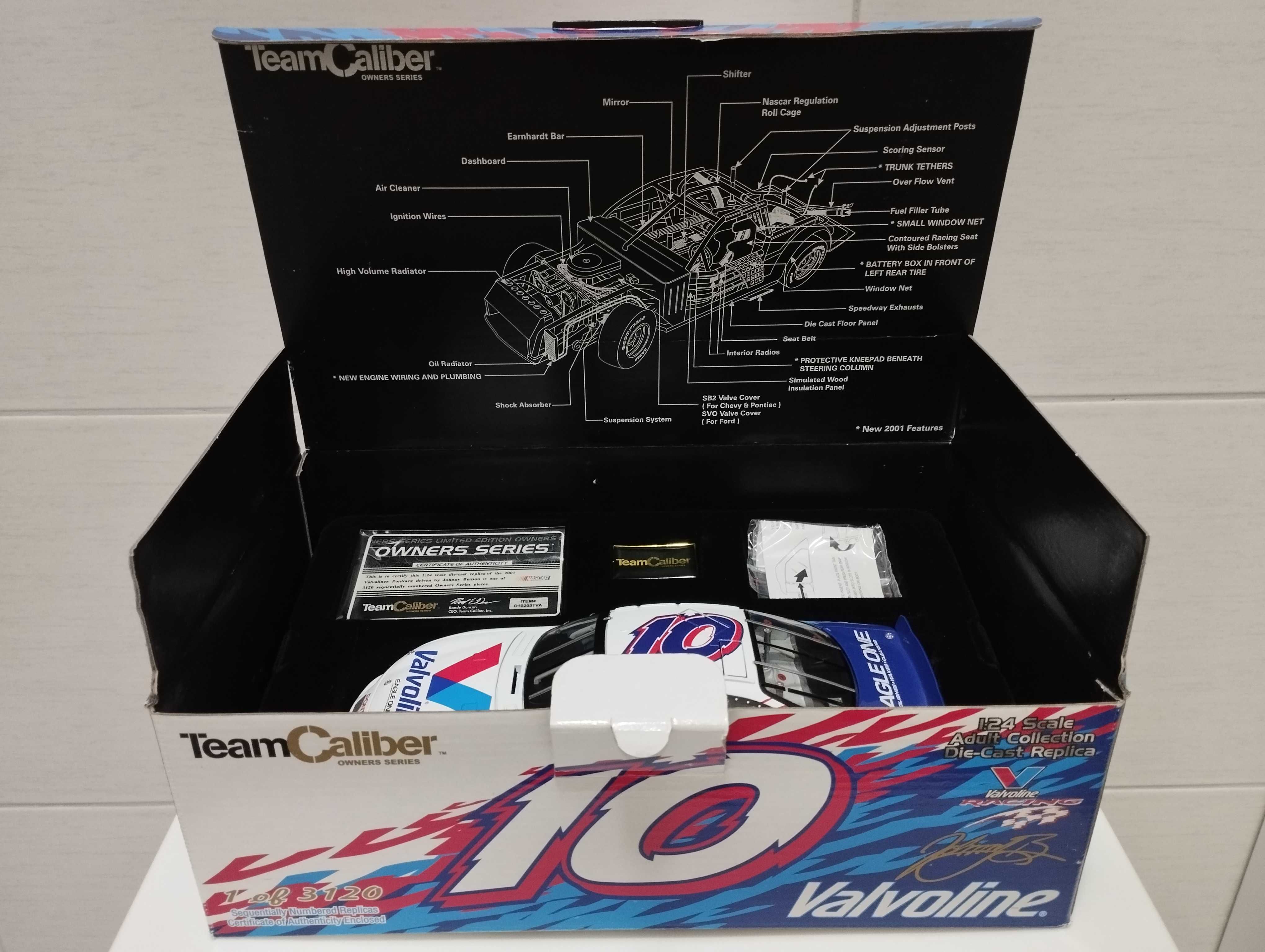 NASCAR: Johnny Benson - Valvoline 1/24