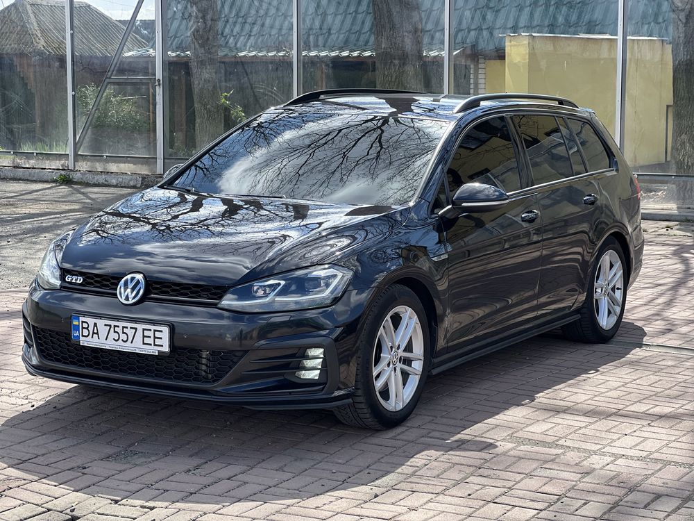 Продам Volkswagen golf  VII 7 GTD 2018
