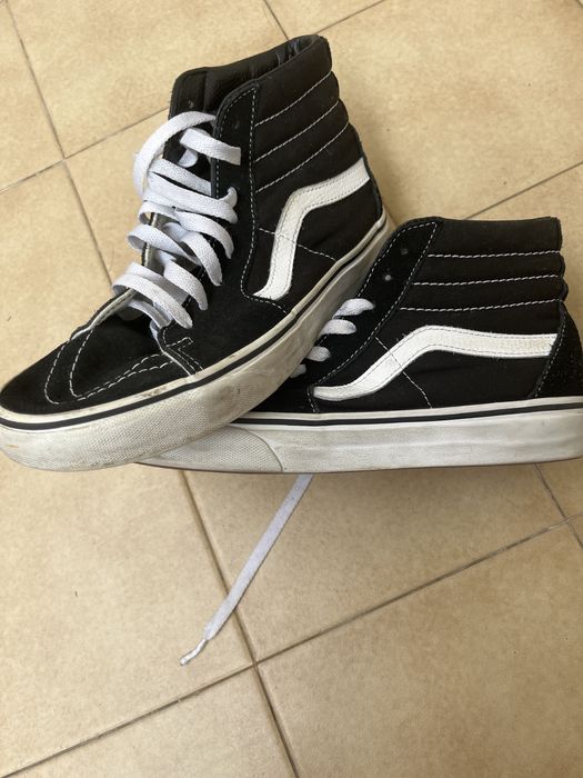 Sapatilha (bota) vans em excelente estado usadas duas vezes.