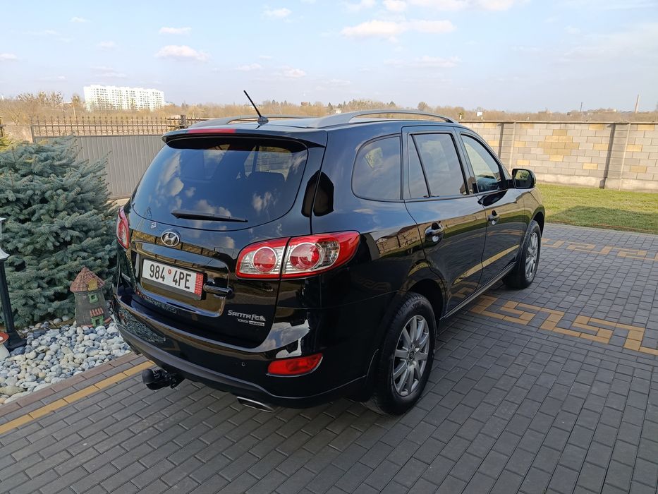 Тільки заїхала, гарний стан.  Рідня фарба. Все працює ок