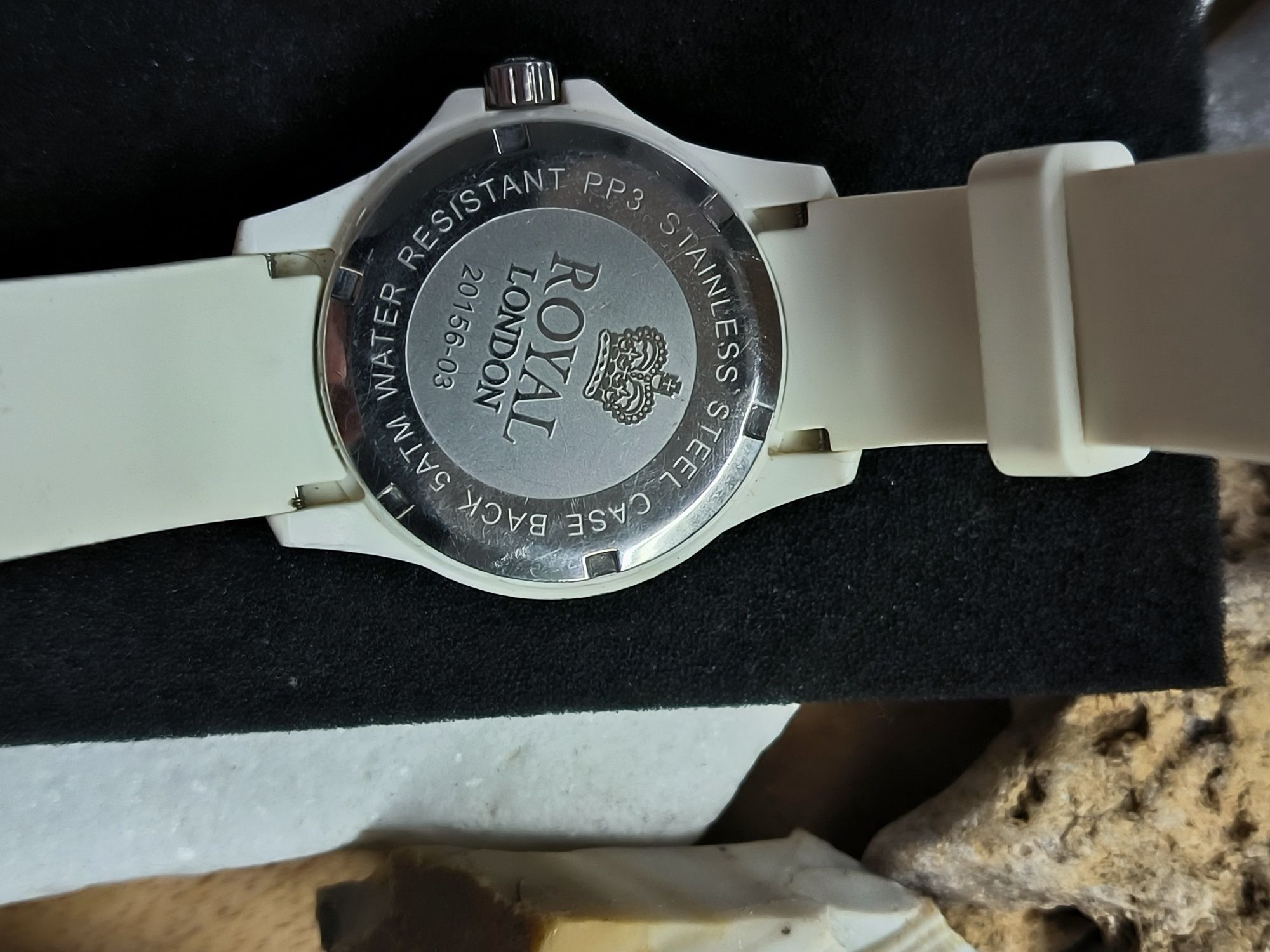 Продам годинник ROYAL London!
