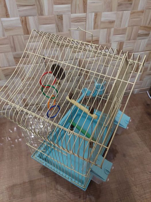 Продам нову клітку Лорі для папуг/канарок/амадинів