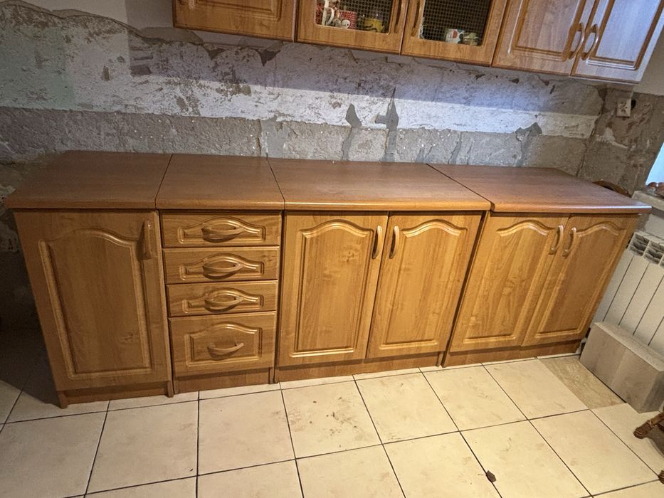 Zestaw mebli kuchennych