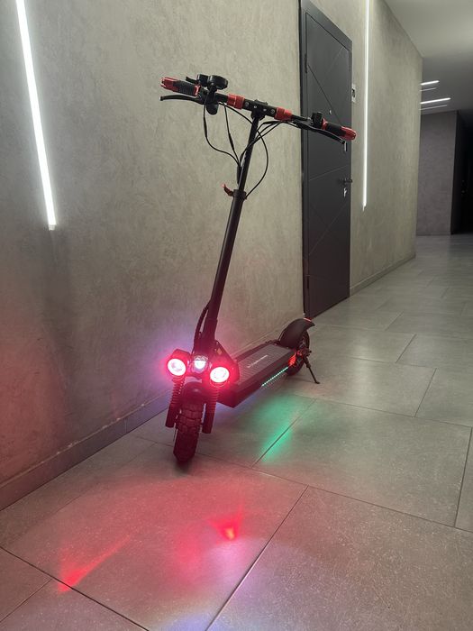 Kugoo m4 pro. Самокат Куго м4 про