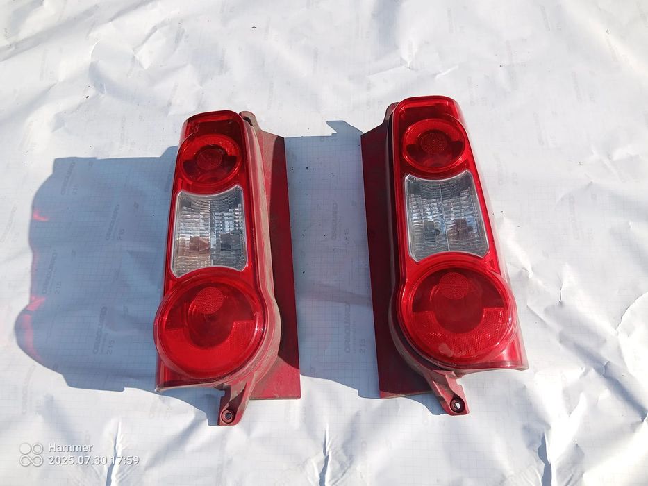 PARTNER II BERLINGO III lampa tył