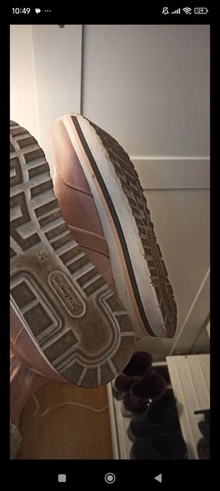 Tenis rosa Stradivarius