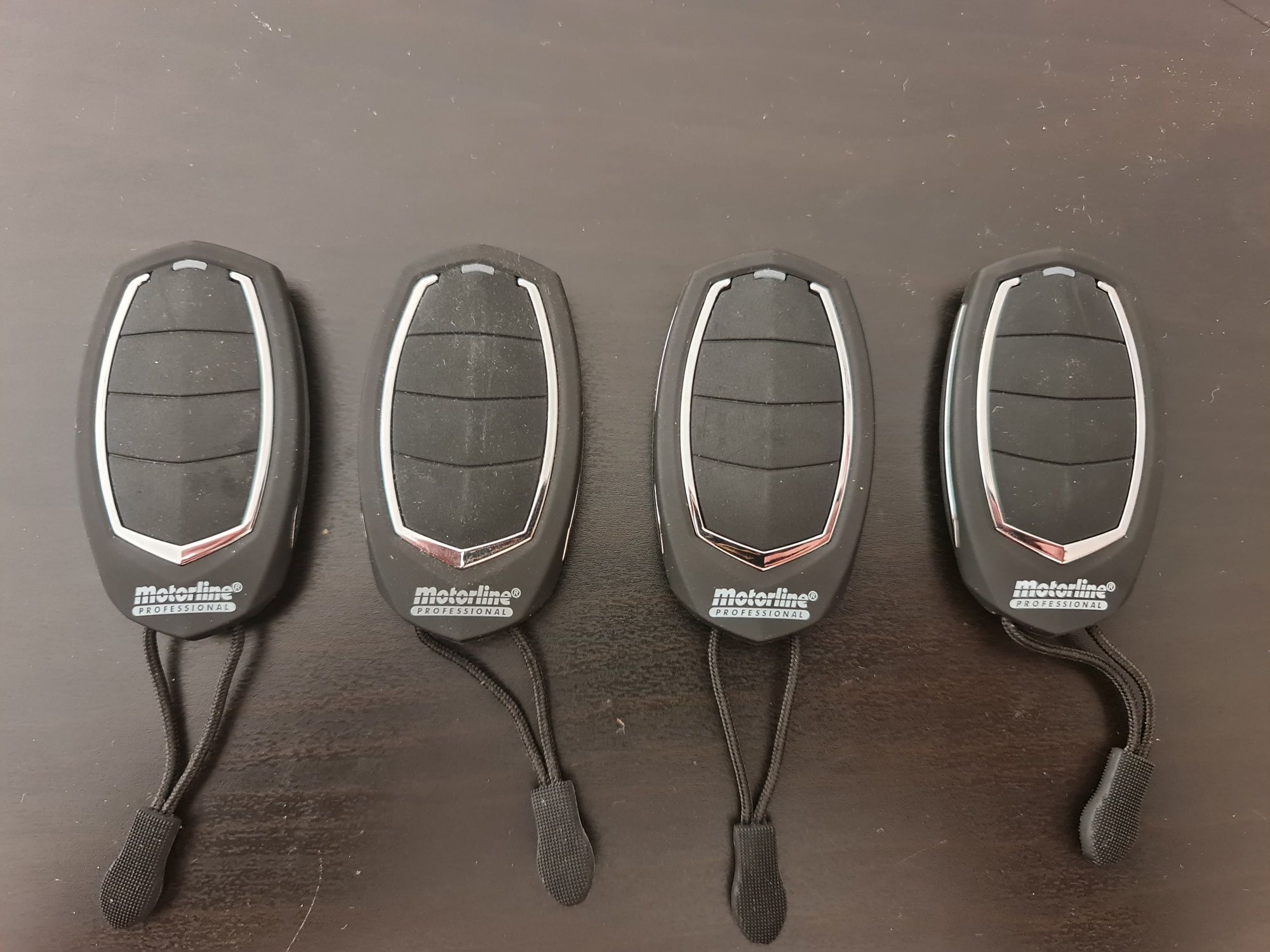 Motorline Falk - 4 Comandos NOVOS - Portão Automático