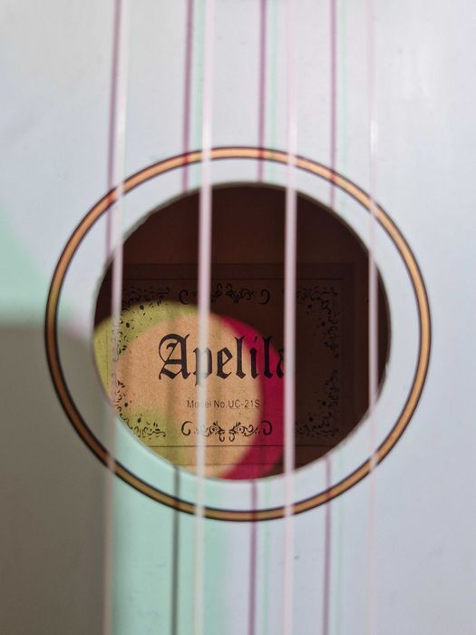 Укулеле Soprano Apelila + чохол