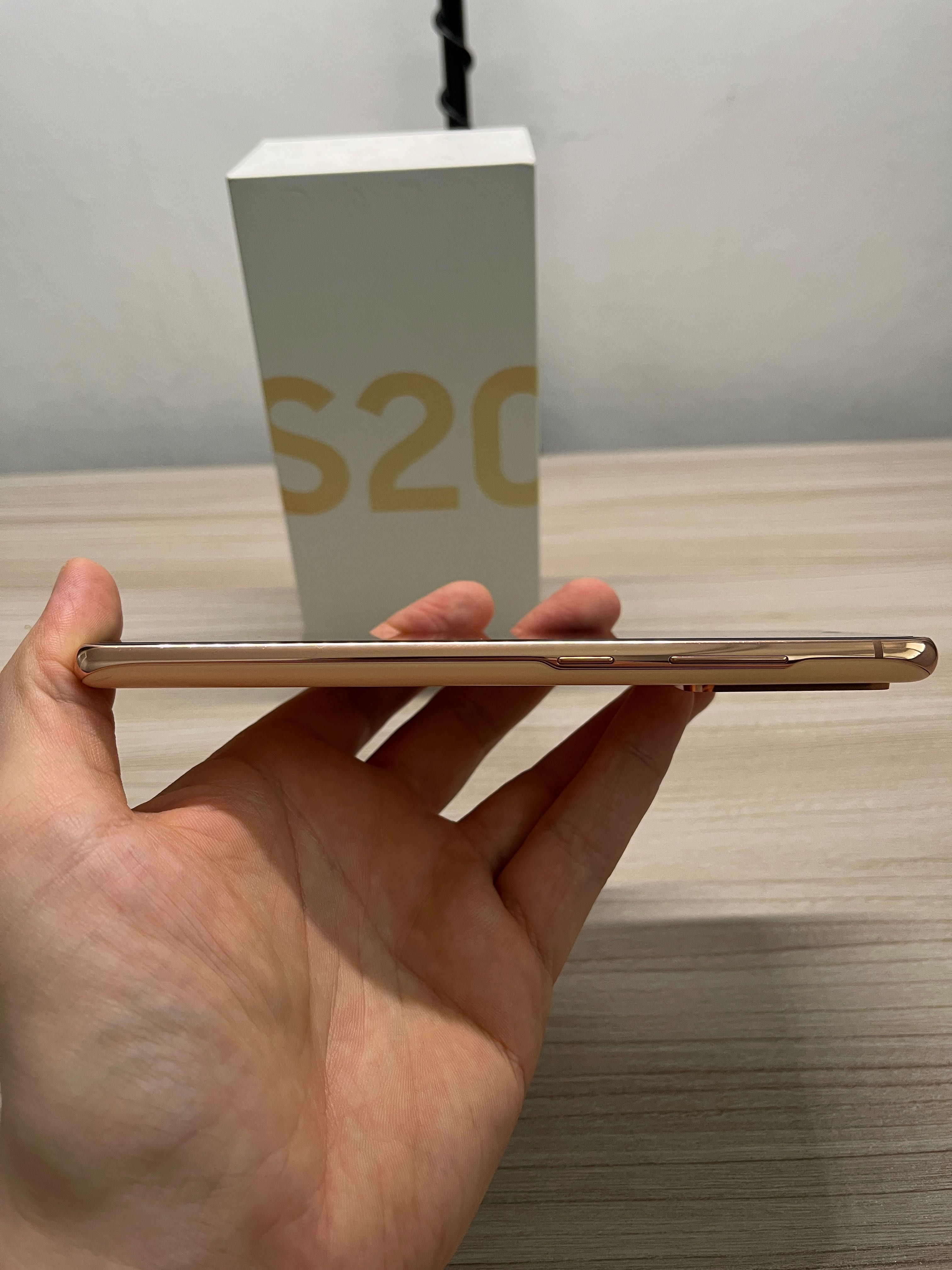 Samsung Galaxy S20 FE